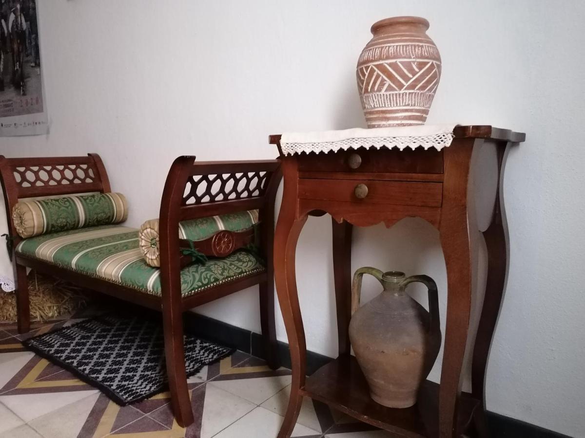 Bed and Breakfast Deiana Santu Lussurgiu Exterior foto