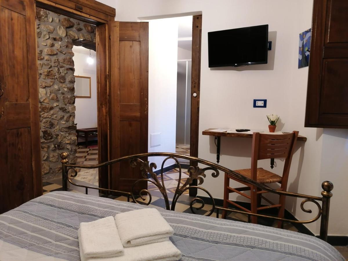 Bed and Breakfast Deiana Santu Lussurgiu Exterior foto
