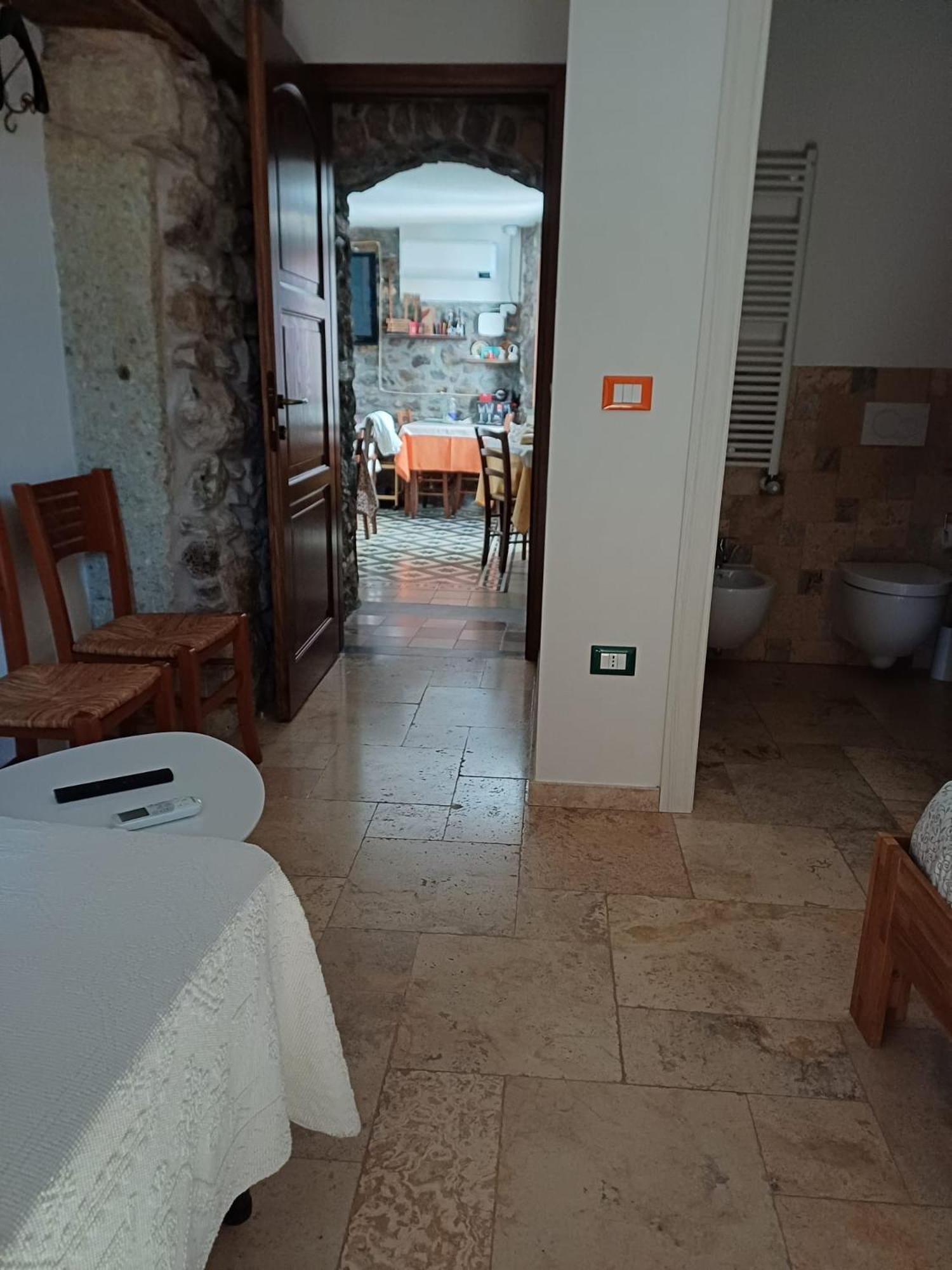 Bed and Breakfast Deiana Santu Lussurgiu Exterior foto
